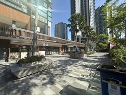 Normanton Park (D5), Retail #577698841